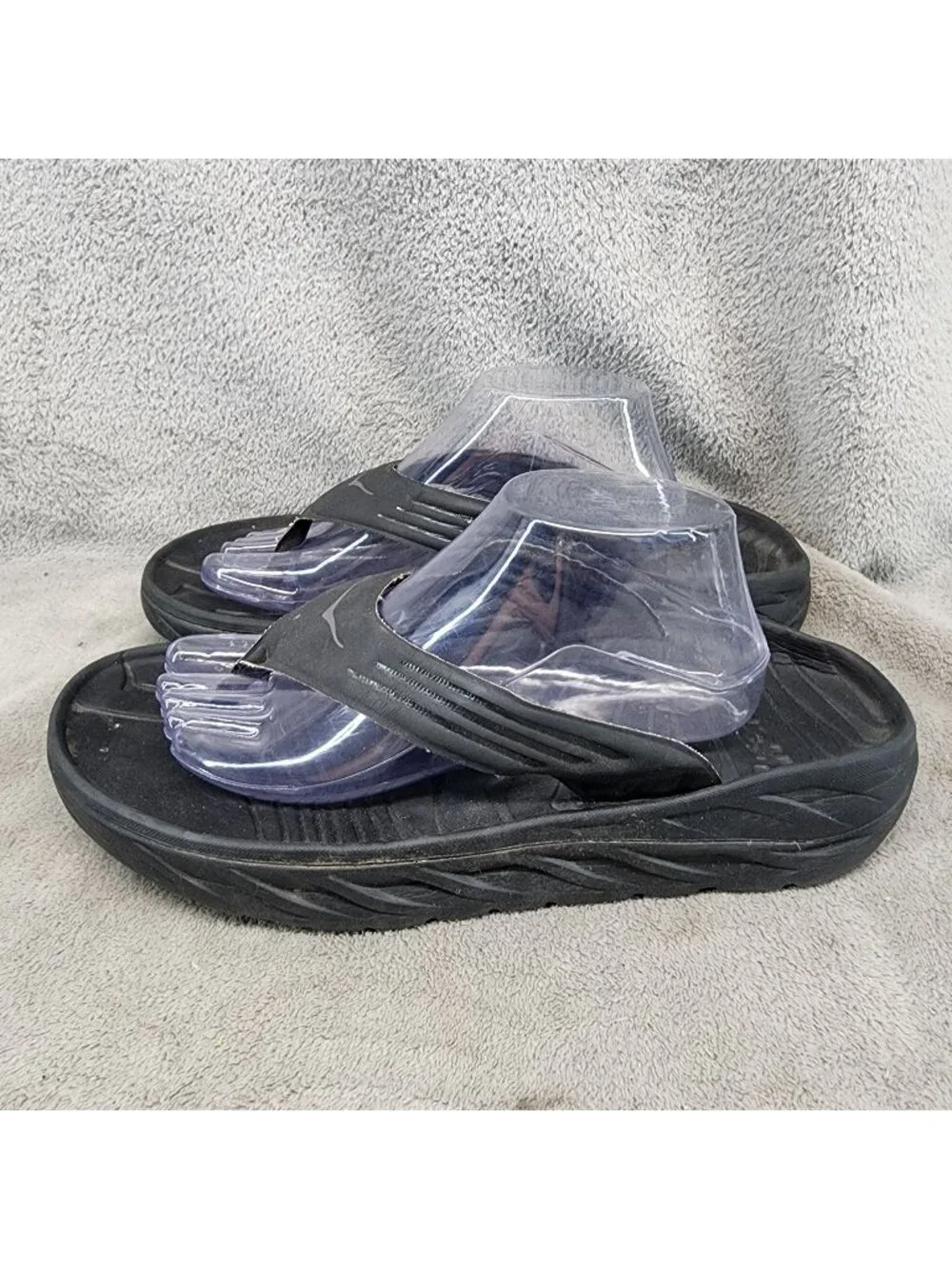 Hoka One One Shoes Mens 12 Black Synthetic Recovery Comfort Flip Flop *Read*